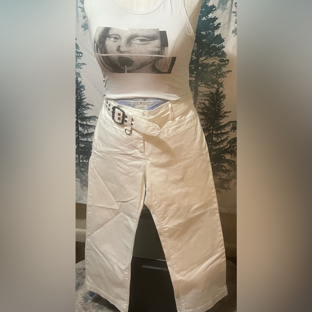 Tommy Hilfiger pants with belt
